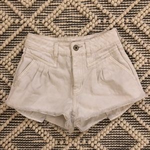 Bullhead White Mom Shorts